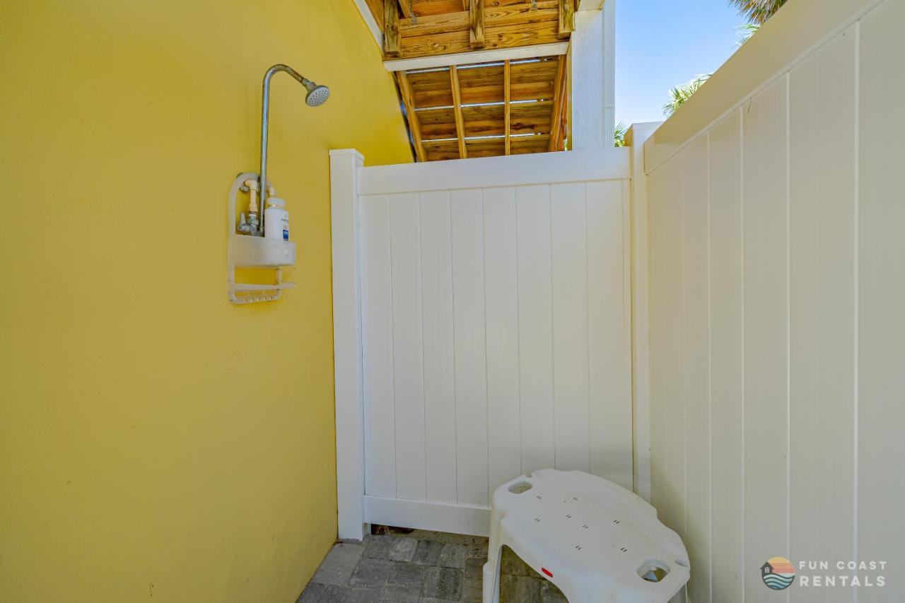 Dog Friendly Loft Steps From Beach With Gas Barbecue Grill And Upstairs Deck! 新士麦那海滩 外观 照片