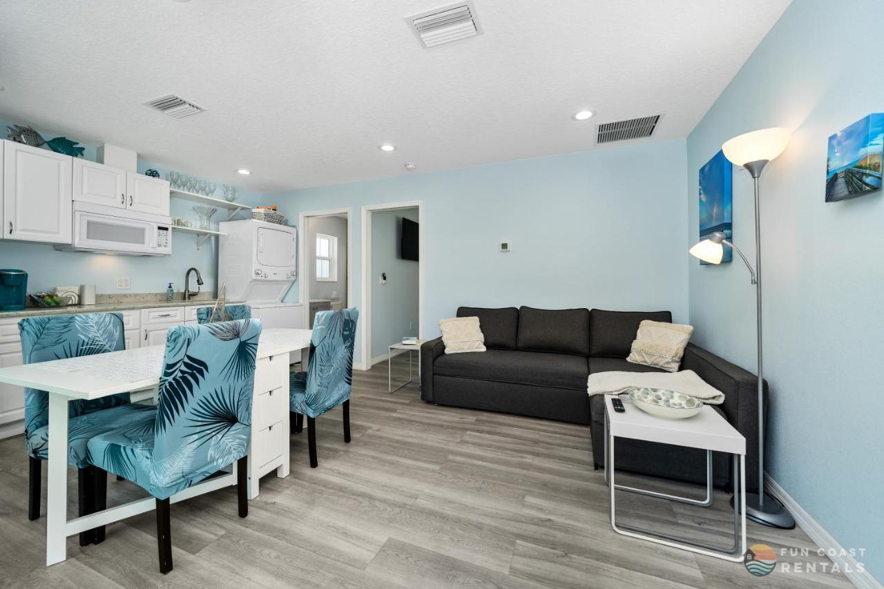 Dog Friendly Loft Steps From Beach With Gas Barbecue Grill And Upstairs Deck! 新士麦那海滩 外观 照片